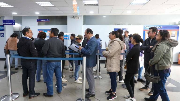 Gobierno acredita más de USD 60 millones por devolución de IVA a adultos mayores y personas con discapacidad