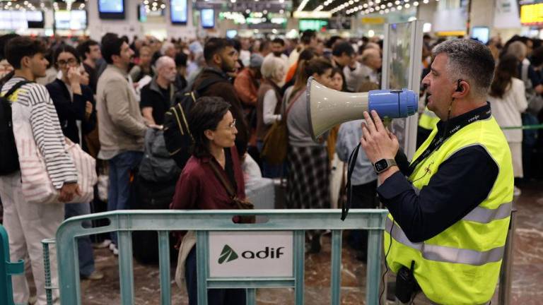 España supera el apagón, pero Pedro Sánchez advierte: 'No se descarta ninguna hipótesis', incluso sabotaje