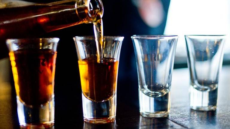 Guayaquil prohíbe la venta de bebidas alcohólicas los jueves, fines de semana y feriados