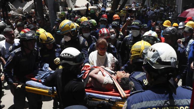 De la Espriella decreta tres días de duelo nacional por fallecidos en el terremoto en Colombia