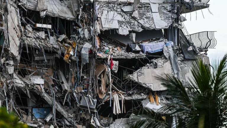 Descubren que un proceso clave pudo haber evitado el derrumbe del edificio de Miami