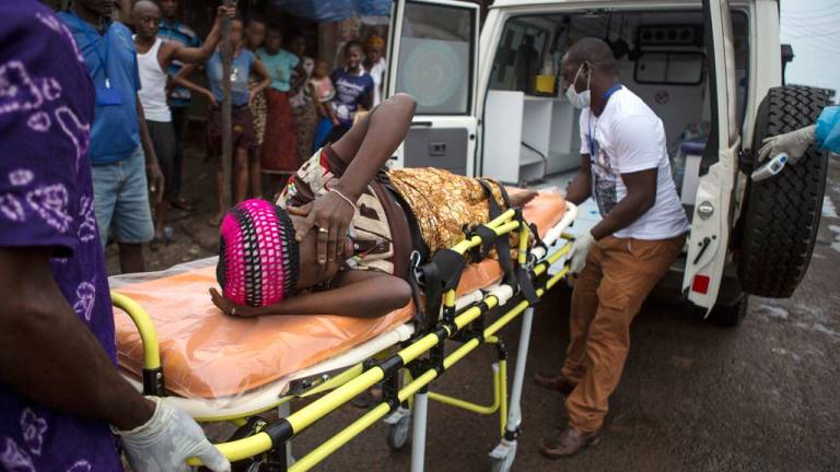 Sierra Leona pone en cuarentena a más de un millón de personas por el ébola