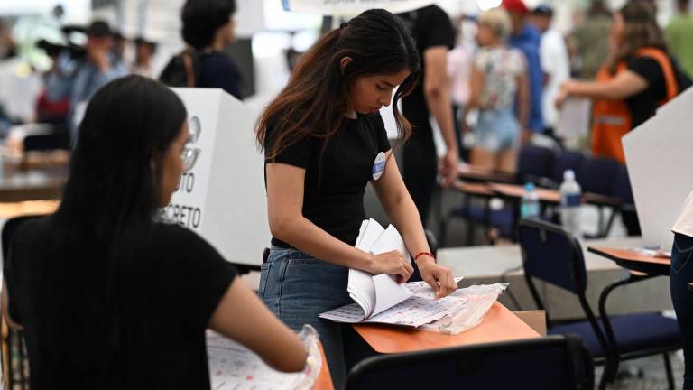 En marcha las capacitaciones del CNE para la segunda vuelta dirigidas a Miembros de las Juntas Receptoras del Voto