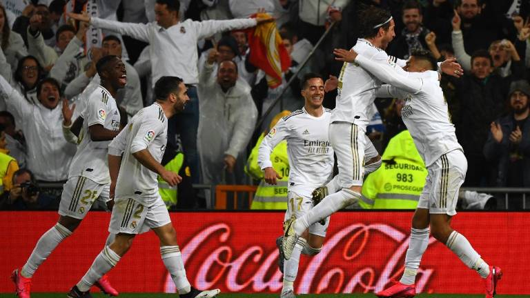 Real Madrid gana el clásico y vuelve a ser líder en la Liga española
