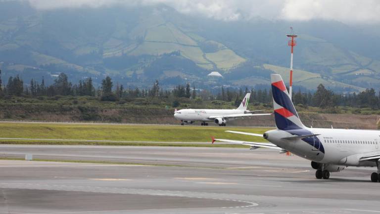 Ecuador aspira que Rusia autorice corredor humanitario para evacuar connacionales