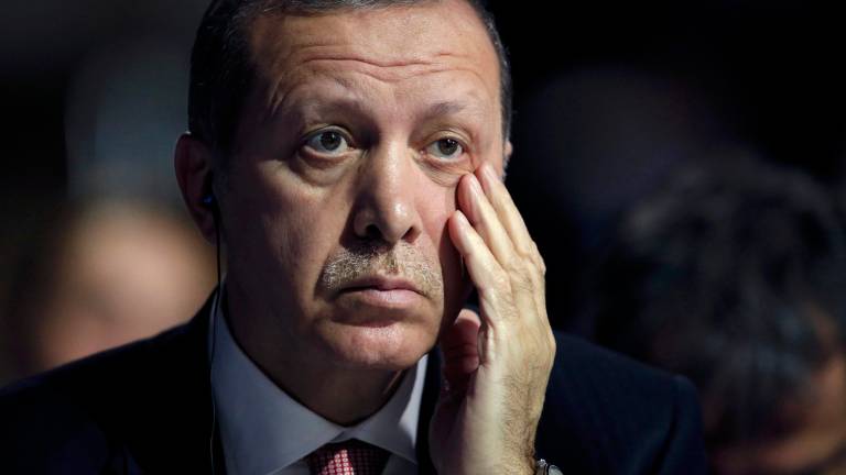 Rusia acusa a Erdogan de beneficiarse del petróleo del EI