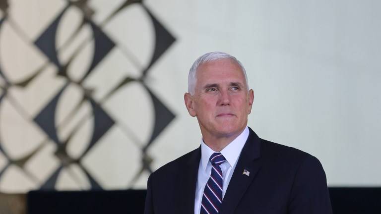 Visita de Pence busca estrechar relación bilateral soslayada