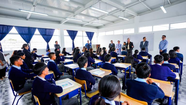 Ministerio de Educación dispone uso obligatorio de mascarilla desde este 5 de mayo: ¿Aplica para todas las provincias?