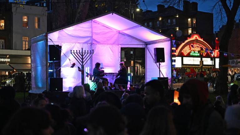 Ecuador rechaza el 'acto de violencia terrorista' contra la comunidad judía en Sídney