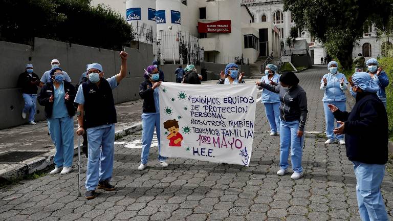 Trabajadores ecuatorianos viven un diferente 1 de mayo con nuevas exigencias