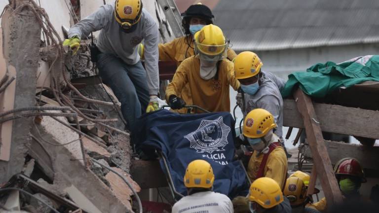 Cifra de fallecidos por terremoto llega a 668 personas