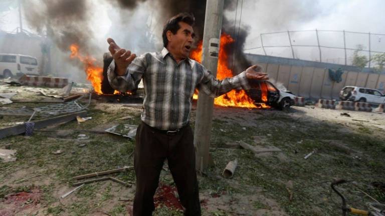 90 muertos y 463 heridos en atentado en Kabul