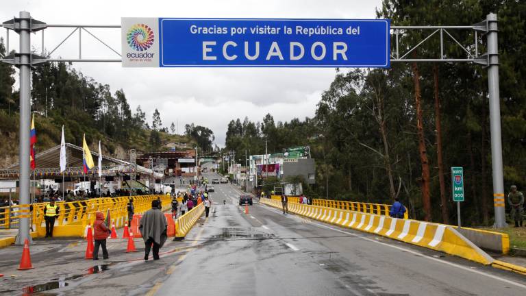 Bienes tributables de los viajeros pagarán salvaguardias
