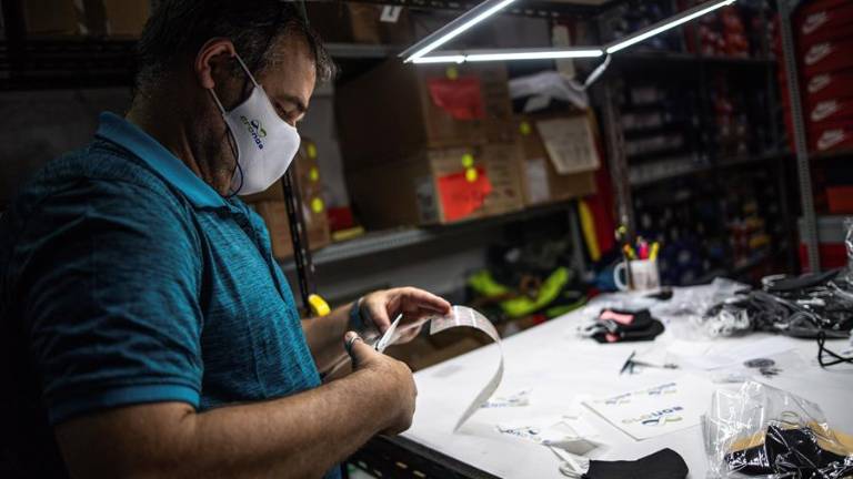 OMS publica recomendaciones sobre el uso de mascarillas de tela contra COVID