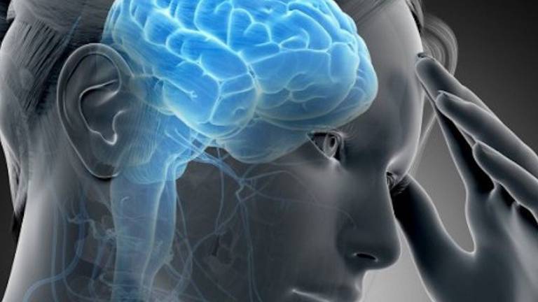 COVID-19 provocaría derrame cerebral, advierten médicos estadounidenses