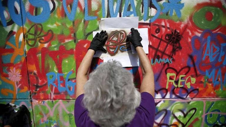“Lata 65”, el colectivo de abuelas graffiteras de Portugal