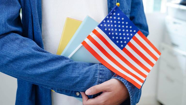 Embajada de Estados Unidos en Ecuador abre vacante para asistente administrativo y de viajes: estos son los requisitos