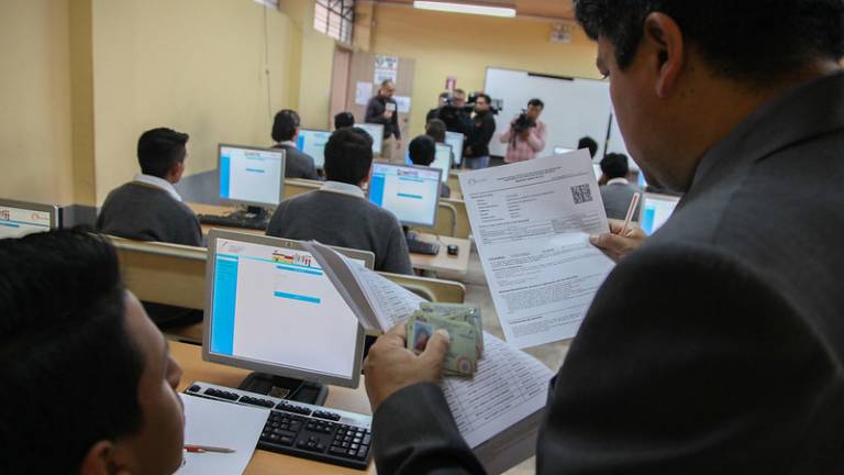 Ineval reprograma examen Ser Bachiller por filtración de pruebas