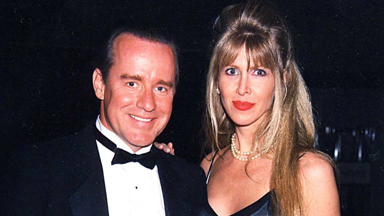 La trágica historia del exitoso comediante cuya esposa lo asesinó mientras dormía