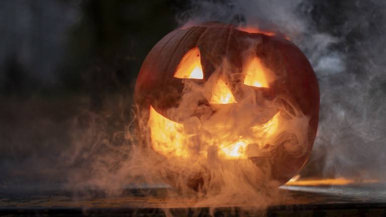 Un niño de 13 años muere a puñaladas la noche de Halloween