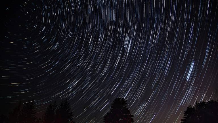 Lluvia de meteoros perseidas 2025: ¿cuándo y dónde verla desde Ecuador?