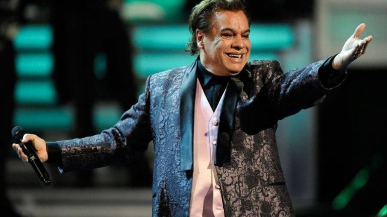 Revelan secretos y la faceta desconocida del cantante Juan Gabriel