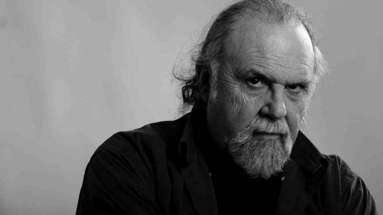 Murió en Francia el pianista y cantante de tangos argentino Juan Carlos Cáceres