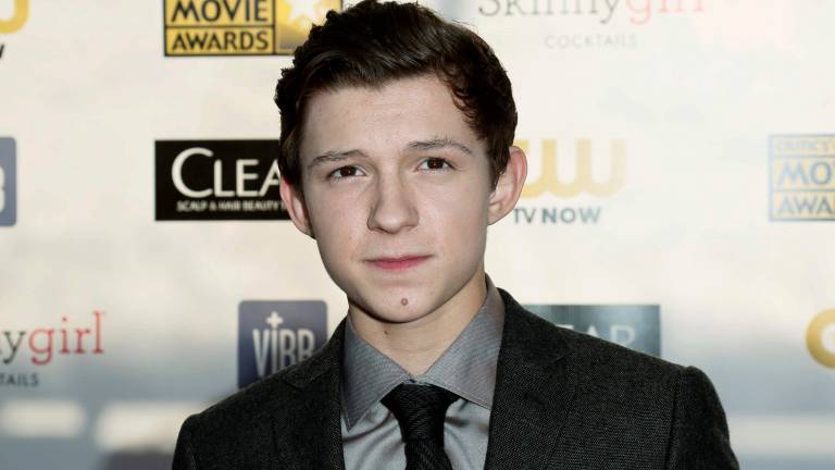 El actor británico Tom Holland es el nuevo Spider-Man