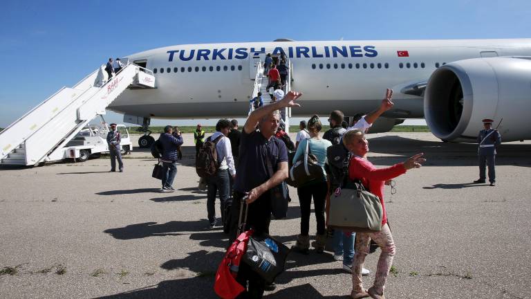 Tras el siniestro de Germanwings, Turkish Airlines quiere que sus pilotos se casen