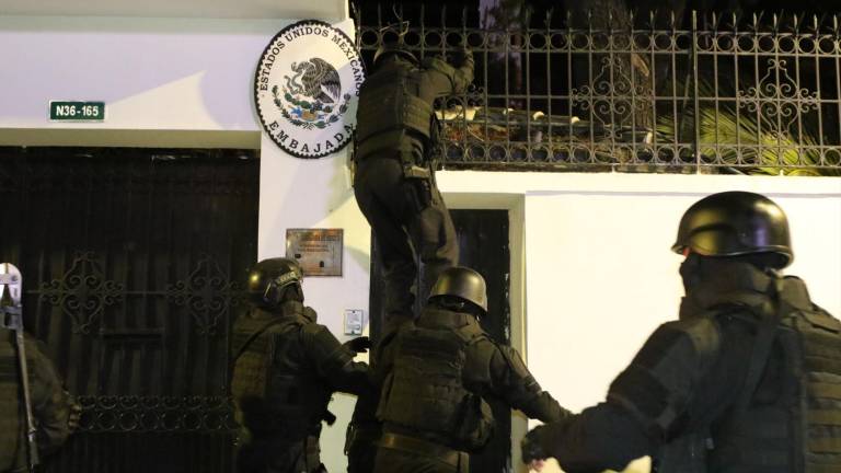 Jorge Glas fue detenido tras incursión de Policía en Embajada de México