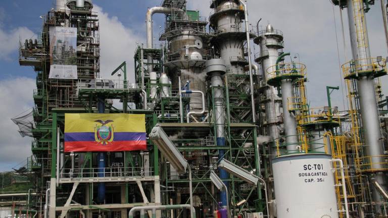 Refinería de Esmeraldas 'en rojo'