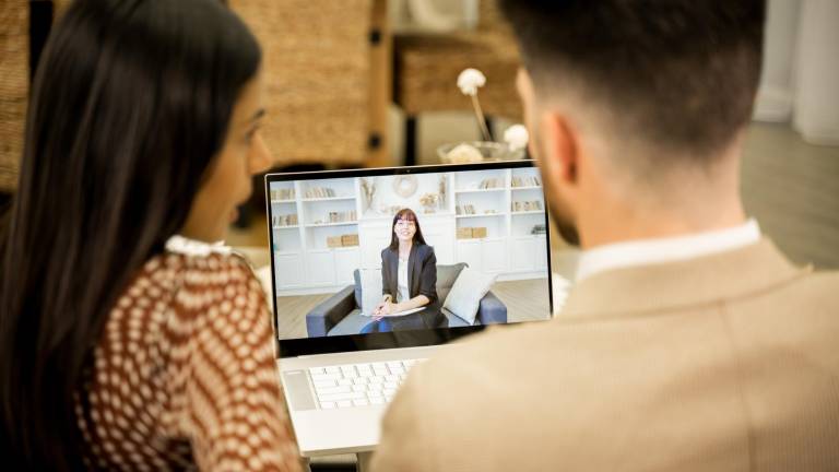 Feria laboral virtual dispone más de 5.000 vacantes para ecuatorianos: ¿Cómo participar?