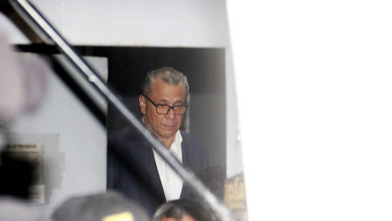 Jueza de Quito ordena completar en tres días demanda de habeas corpus del expresidente Jorge Glas