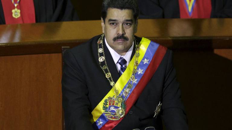 Oposición de Venezuela busca acortar el gobierno de Maduro