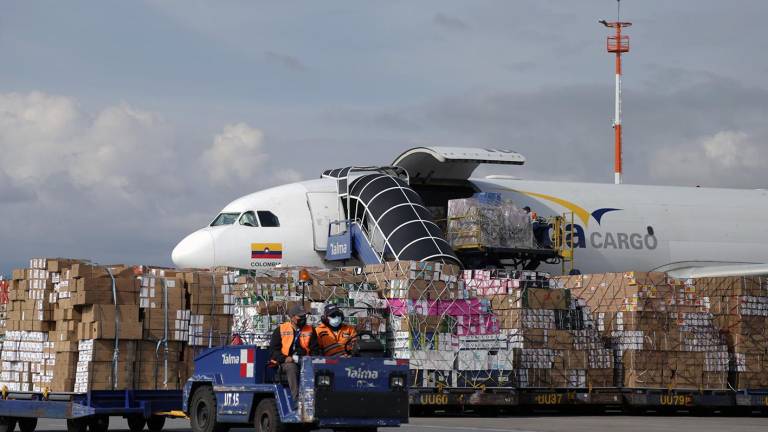 Se autoriza operación de concentración económica a administradoras del Aeropuerto Internacional de Quito