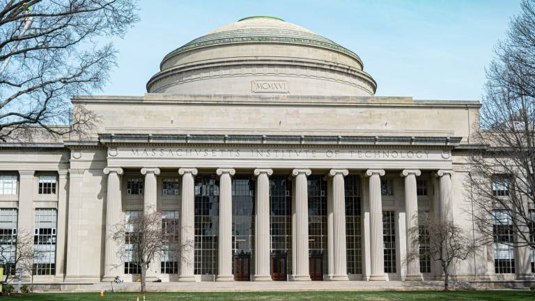 MIT tiene cursos en línea gratuitos: Así puedes registrarte en la prestigiosa universidad de Estados Unidos