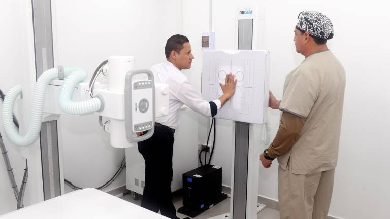 Nuevo centro médico brinda atención en el norte de Guayaquil