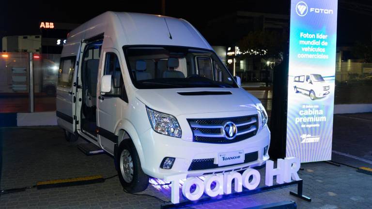 Nuevos modelos llegan a un dinámico mercado de vehículos comerciales en Ecuador