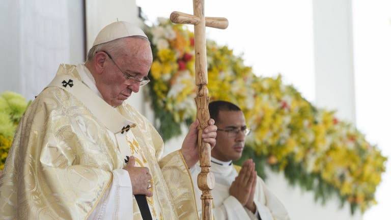 El origen del báculo de madera que Francisco usó en Guayaquil