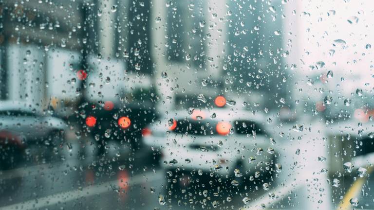 INAMHI pronostica lluvias intensas y tormentas eléctricas en Ecuador hasta el 28 de abril