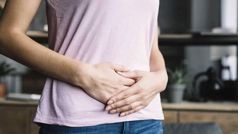 La enfermedad inflamatoria intestinal puede afectar más que los intestinos: un experto explica cómo