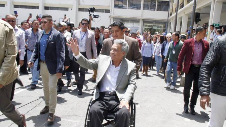 Se registra incidente durante votación de Lenín Moreno
