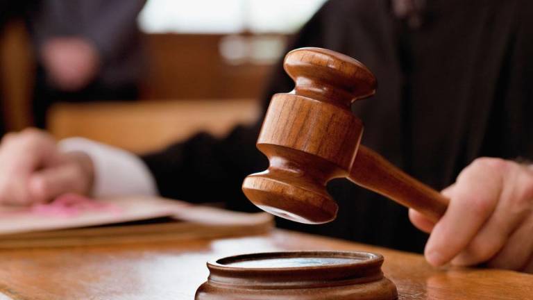 Destituyen a juez por enviar video sexual y acosar a colega: su caso será remitido a la Fiscalía