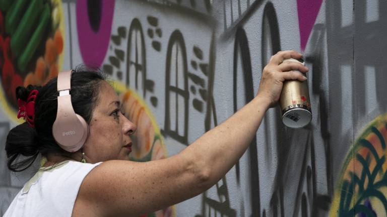 Una ecuatoriana es "la primera dama del grafiti" en Nueva York