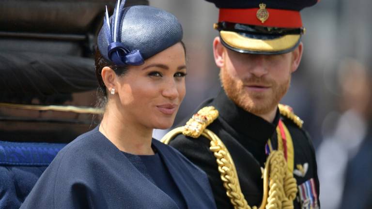 Enrique y Meghan lanzan una amenaza tras su salida de la realeza