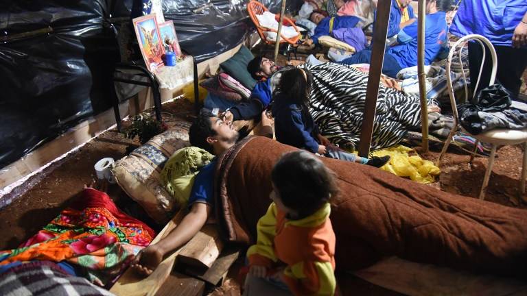 Choferes paraguayos se autoflagelan en protesta