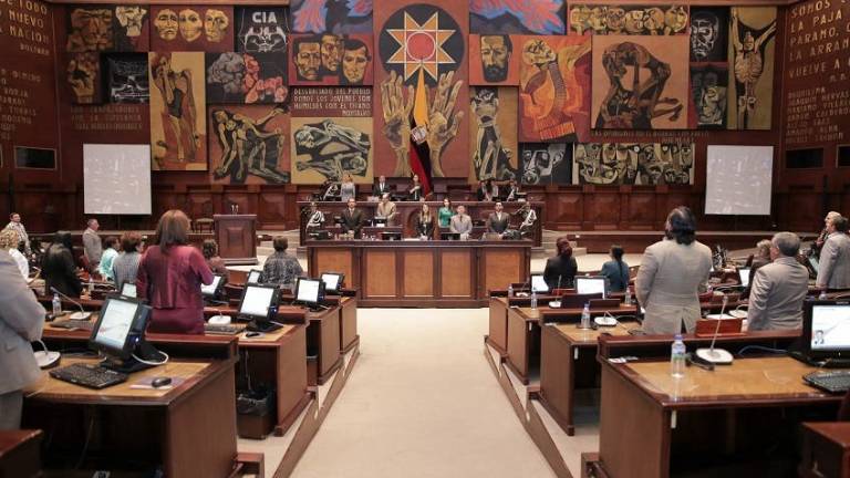 Asamblea recibe proyecto de ley de transición de Gobierno