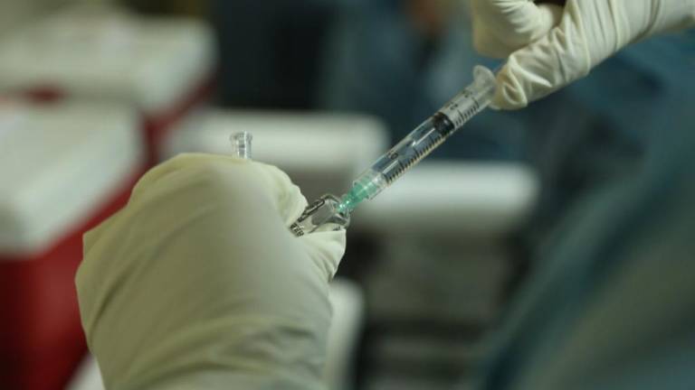 Ministerio de Salud informa cuántas vacunas contra la COVID-19 están contratadas y en negociación