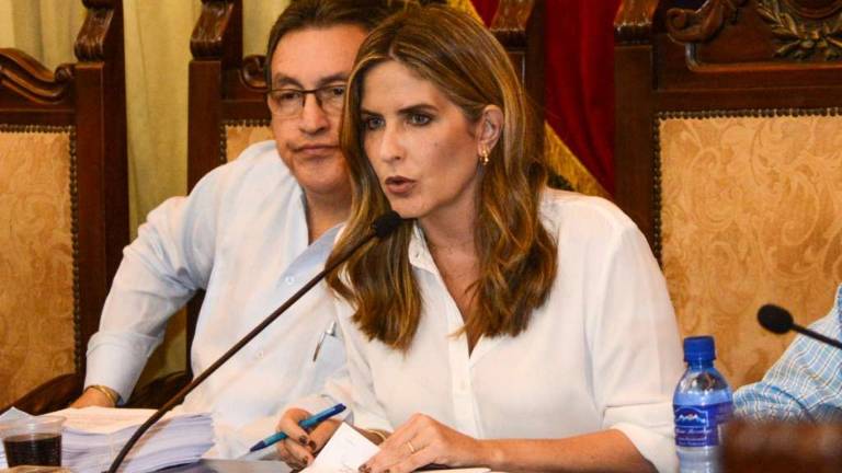 Doménica Tabacchi declina su precandidatura a la Alcaldía