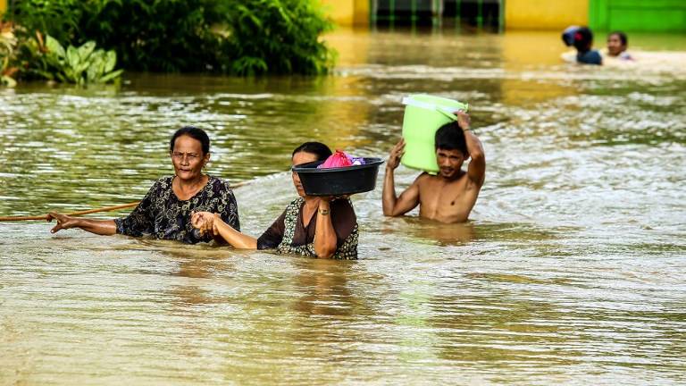 Tormenta tropical en Filipinas deja al menos 133 muertos